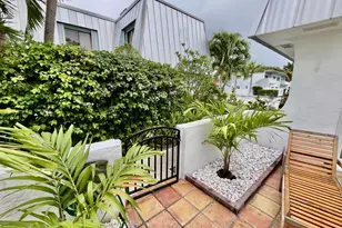 106 Linda Ln, Palm Beach Shores, FL 33404 - Photo 7