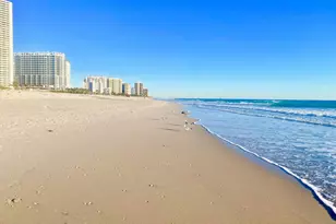 106 Linda Ln, Palm Beach Shores, FL 33404 - Photo 41