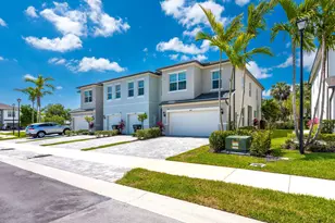 6082 Carre Wy, Greenacres, FL 33415 - Photo 33