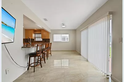 2012 SW 17th Avenue, Boynton Beach, FL 33426 - Photo 7