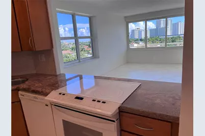 3200 NE 36th Street E #709, Fort Lauderdale, FL 33308 - Photo 9