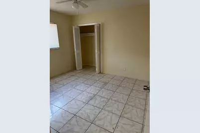 2339 NW 28th Street, Oakland Park, FL 33311 - Photo 15