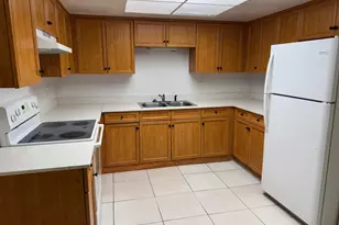 2339 NW 28th St, Oakland Park, FL 33311 - Photo 5