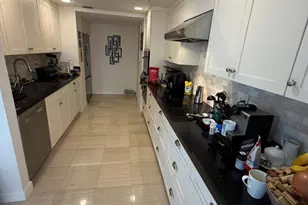 1581 Brickell Ave, Miami, FL 33129 - Photo 13
