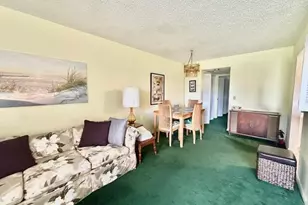 65 Suffolk B, Boca Raton, FL 33434 - Photo 5