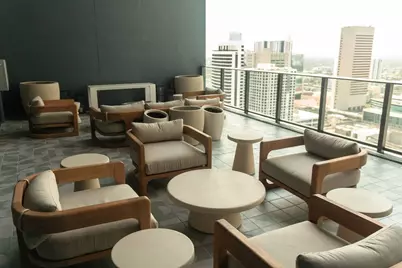 121 NE 5th Street #1506, Miami, FL 33132 - Photo 15
