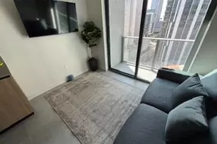 121 NE 5th St, Miami, FL 33132 - Photo 5