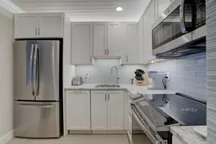 111 Shore Ct, North Palm Beach, FL 33408 - Photo 19