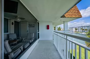 111 Shore Ct, North Palm Beach, FL 33408 - Photo 7