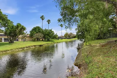 1533 NW 111th Avenue, Coral Springs, FL 33071 - Photo 35