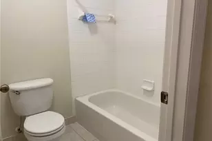 8549 W Southgate Shores Cir, Tamarac, FL 33321 - Photo 19