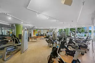 2641 N Flamingo Rd, Plantation, FL 33323 - Photo 15