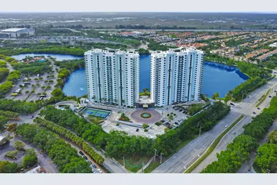 2641 N Flamingo Road #2108n, Sunrise, FL 33323 - Photo 1