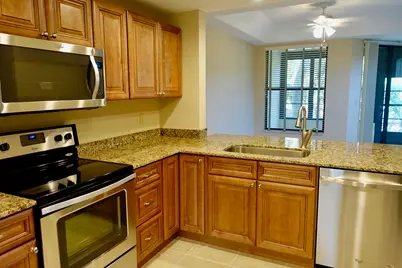 5190 SE Seascape Way #103, Stuart, FL 34997 - Photo 9