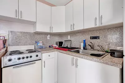 505 Foresteria Drive, Lake Park, FL 33403 - Photo 17