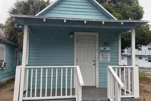 711 4th St, West Palm Beach, FL 33401 - Photo 1