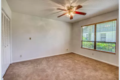 1 Balfour Road E, Palm Beach Gardens, FL 33418 - Photo 19