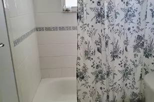 5068 Marcia Pl, West Palm Beach, FL 33407 - Photo 11