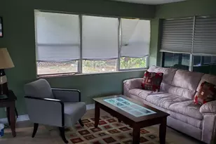 5068 Marcia Pl, West Palm Beach, FL 33407 - Photo 9