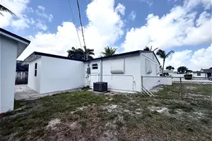 2018 Whitney Rd, West Palm Beach, FL 33409 - Photo 11