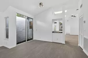 12709 White Coral Dr, Wellington, FL 33414 - Photo 11