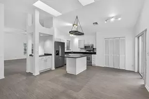 12709 White Coral Dr, Wellington, FL 33414 - Photo 15