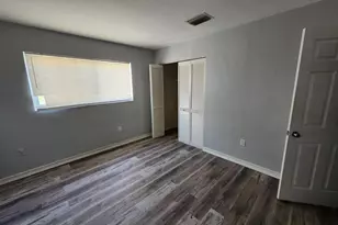 633 NE 2nd Ave, Fort Lauderdale, FL 33304 - Photo 9