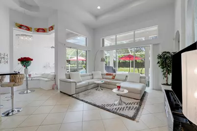 8197 Butler Greenwood Drive, West Palm Beach, FL 33411 - Photo 13