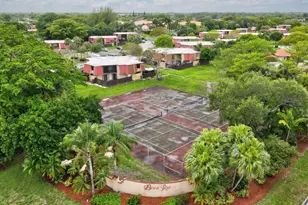 8093 Severn Dr, Boca Raton, FL 33433 - Photo 41