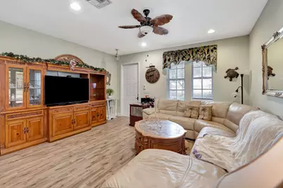 214 Evergrene Parkway, Palm Beach Gardens, FL 33410 - Photo 11