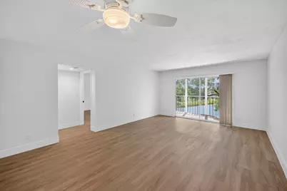 14375 Strathmore Lane #303, Delray Beach, FL 33446 - Photo 19