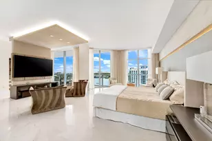 17301 Biscayne Blvd, North Miami Beach, FL 33160 - Photo 23