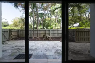 501 SW 11th Pl, Boca Raton, FL 33432 - Photo 21