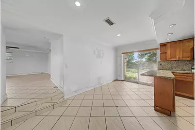 4410 SW 30th Street, West Park, FL 33023 - Photo 17