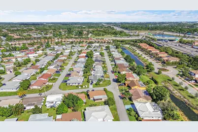 5309 NW 49th Avenue, Tamarac, FL 33319 - Photo 41