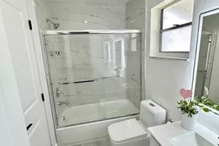 811 SW 18th Ct, Boynton Beach, FL 33426 - Photo 13