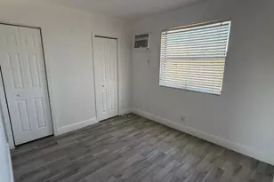 4071 N Dixie Hwy, Oakland Park, FL 33334 - Photo 5