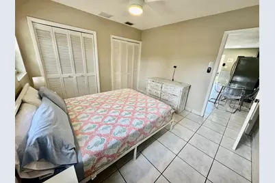 150 NE 146th Street, Miami, FL 33161 - Photo 7