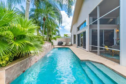 16850 Colchester Court, Delray Beach, FL 33484 - Photo 3