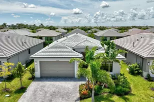 12522 SW Emerald Estuary Ter, Port Saint Lucie, FL 34987 - Photo 37