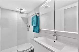 4025 N Federal Hwy, Oakland Park, FL 33308 - Photo 27