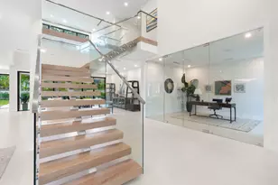 2406 NE 13th Ct, Fort Lauderdale, FL 33304 - Photo 11