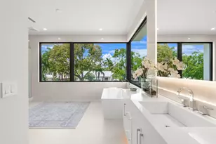 2406 NE 13th Ct, Fort Lauderdale, FL 33304 - Photo 51