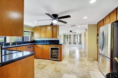 3208 Beacon Street, Pompano Beach, FL 33062 - Photo 9