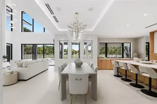 3716 Embassy Dr, West Palm Beach, FL 33401 - Photo 11