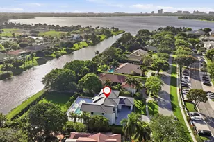 3716 Embassy Dr, West Palm Beach, FL 33401 - Photo 7