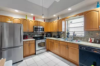 3261 Anthony Circle N, West Palm Beach, FL 33417 - Photo 13