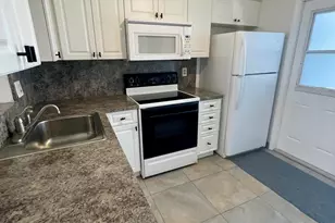 3777 NW 78th Ave, Davie, FL 33024 - Photo 13