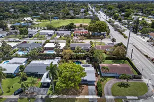 818 NW 28th Ct, Wilton Manors, FL 33311 - Photo 1