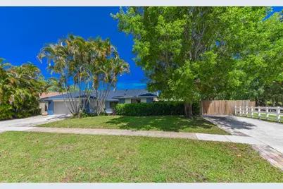 13442 Northumberland Circle, Wellington, FL 33414 - Photo 1